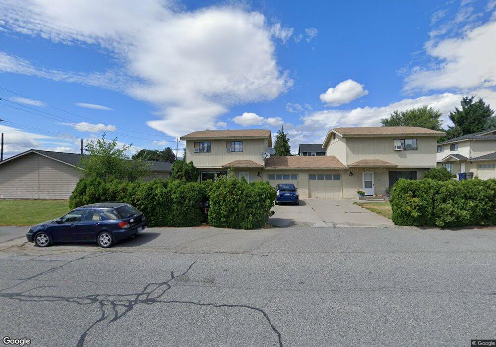 605 11th St NE, East Wenatchee, WA 98802 - photo 1