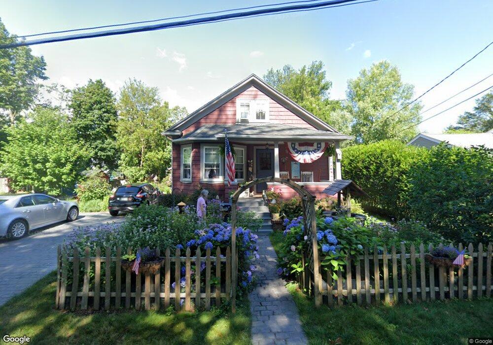 15 Richfield St, Warwick, RI 02886 - photo 1