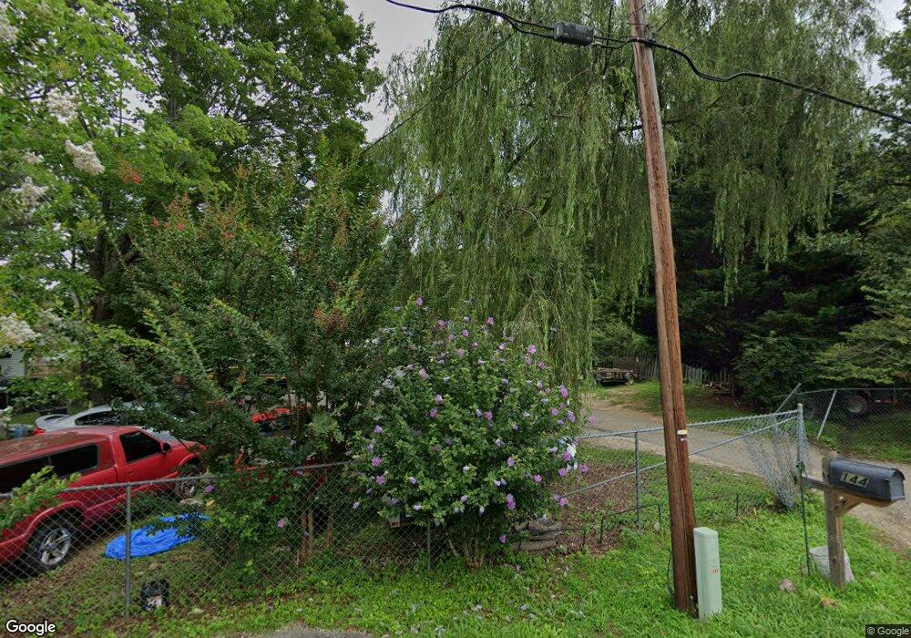 144 Round Top Rd, Asheville, NC 28803 - photo 1