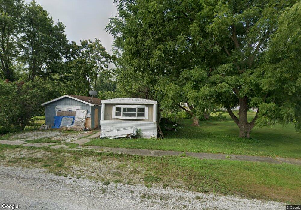 452 E Hardin St, Virginia, IL 62691 - photo 1