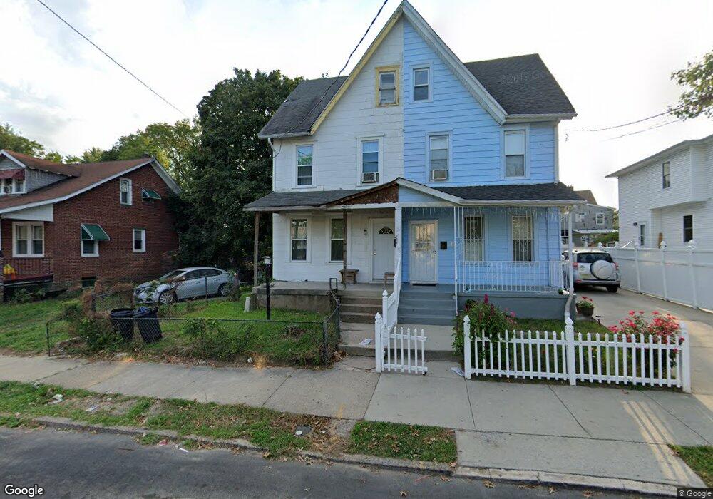 241 S 33rd St, Camden, NJ 08105 - photo 1