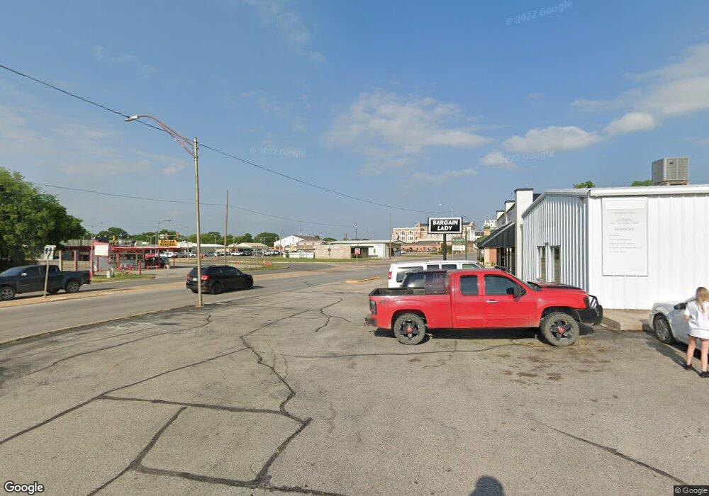 10 Scott St, Ardmore, OK 73401 - photo 1