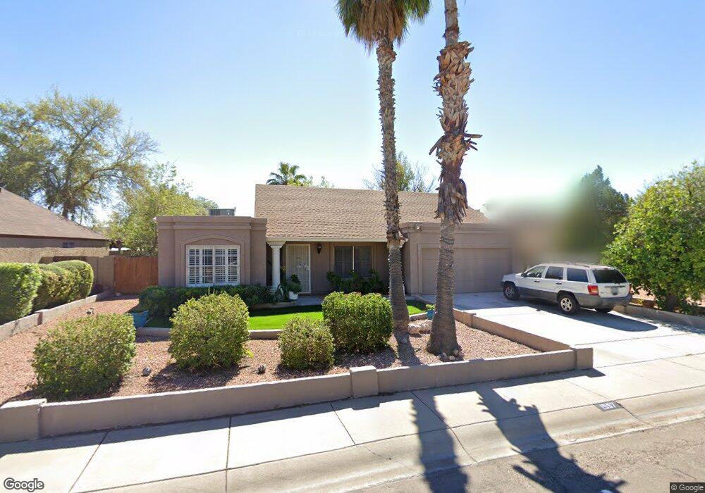 1557 E Divot Dr, Tempe, AZ 85283 - photo 1