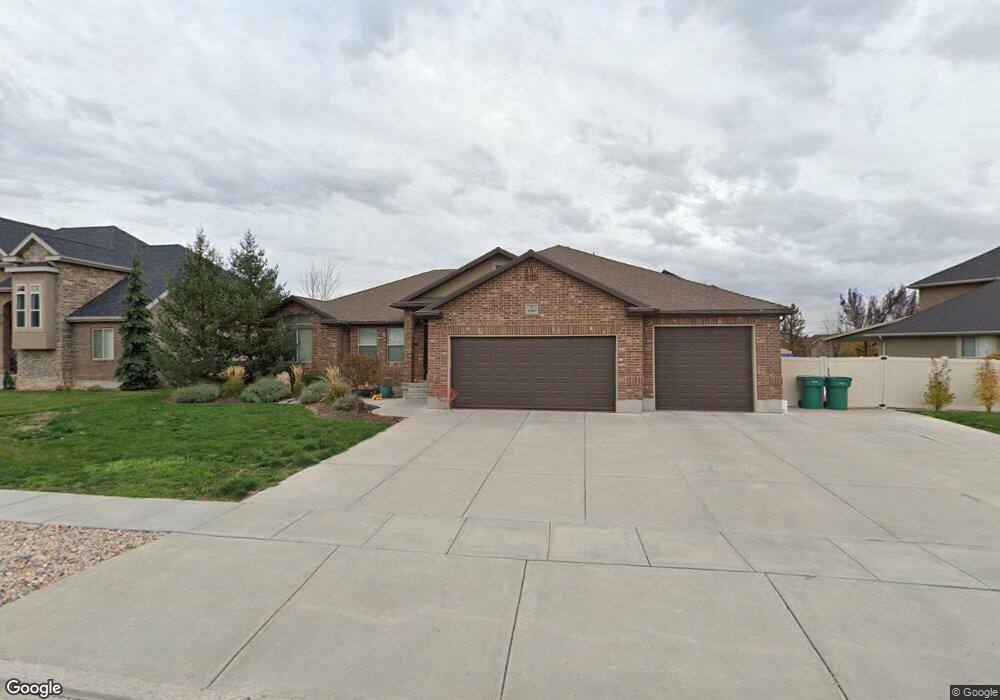 1507 Boulder Creek Ln, Layton, UT 84041 - photo 1