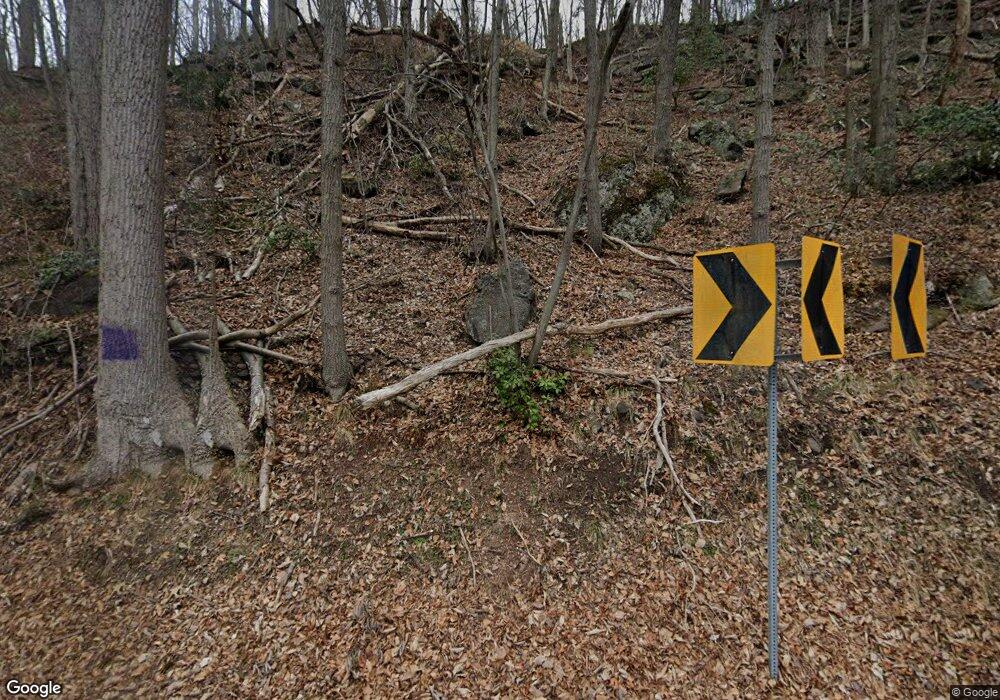 870 Wyomissing Rd, Mohnton, PA 19540 - photo 1