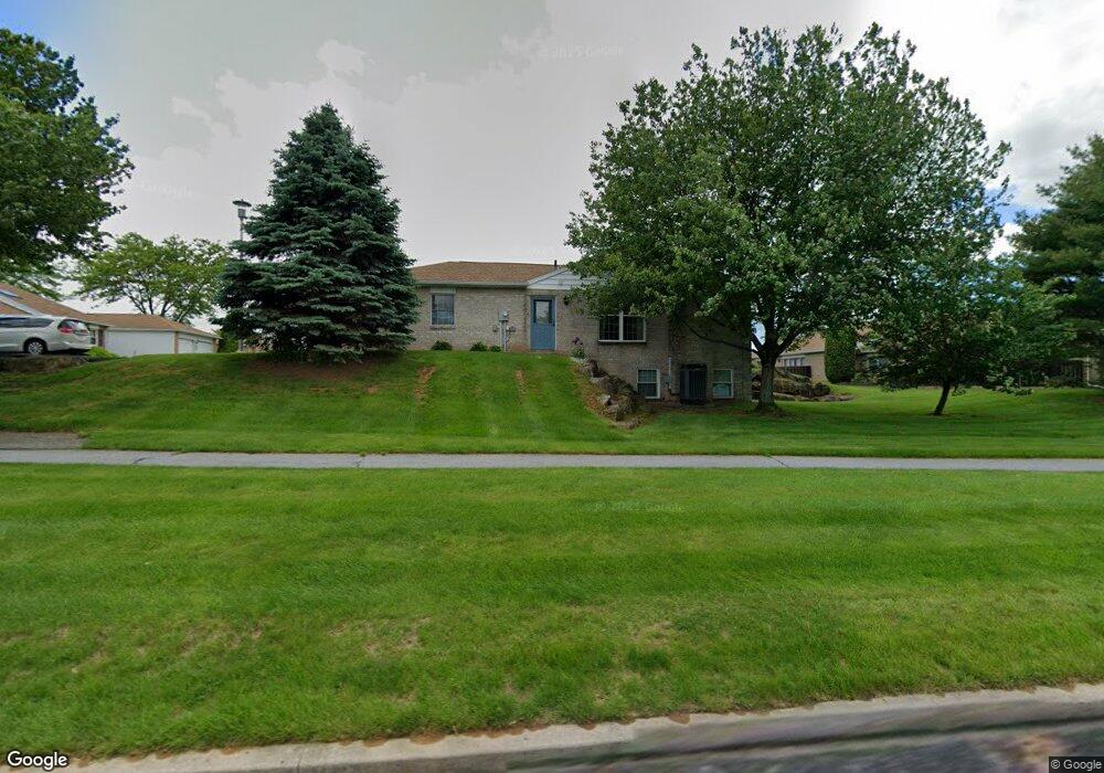 5769 Whitemarsh Dr unit 5769, Macungie, PA 18062 - photo 1