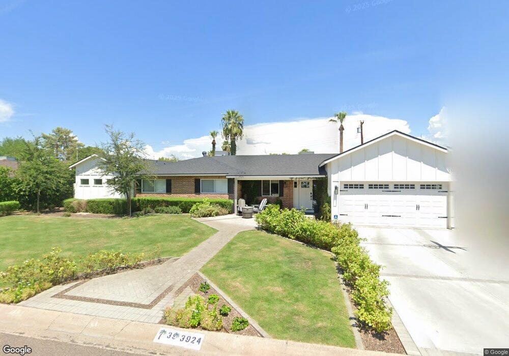 3924 E Heatherbrae Dr, Phoenix, AZ 85018 - photo 1