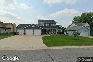 265 4th Ave SE, Plainview, MN 55964