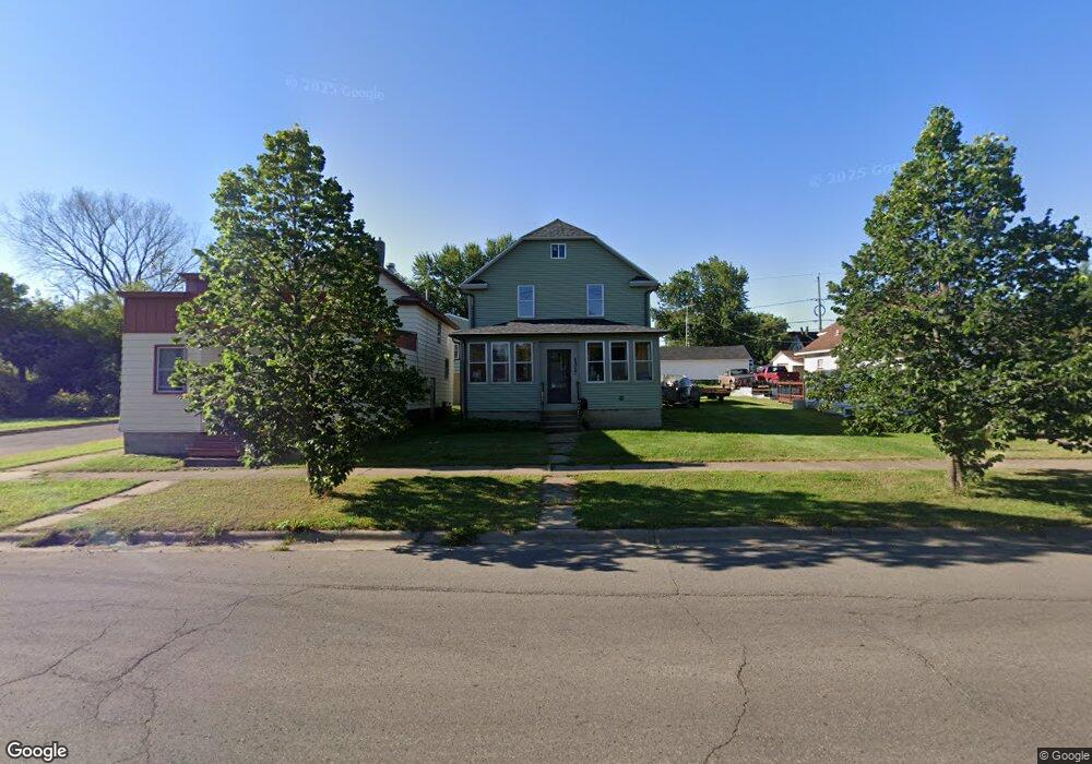 1317 E 13th St, Hibbing, MN 55746 - photo 1