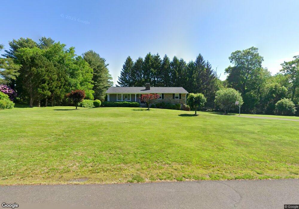 4833 Linda Ln, Emmaus, PA 18049 - photo 1