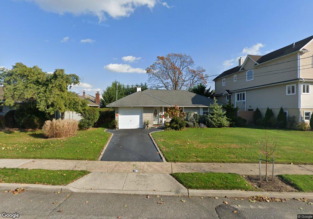 2965 Derby Dr W, Oceanside, NY 11572 - photo 1