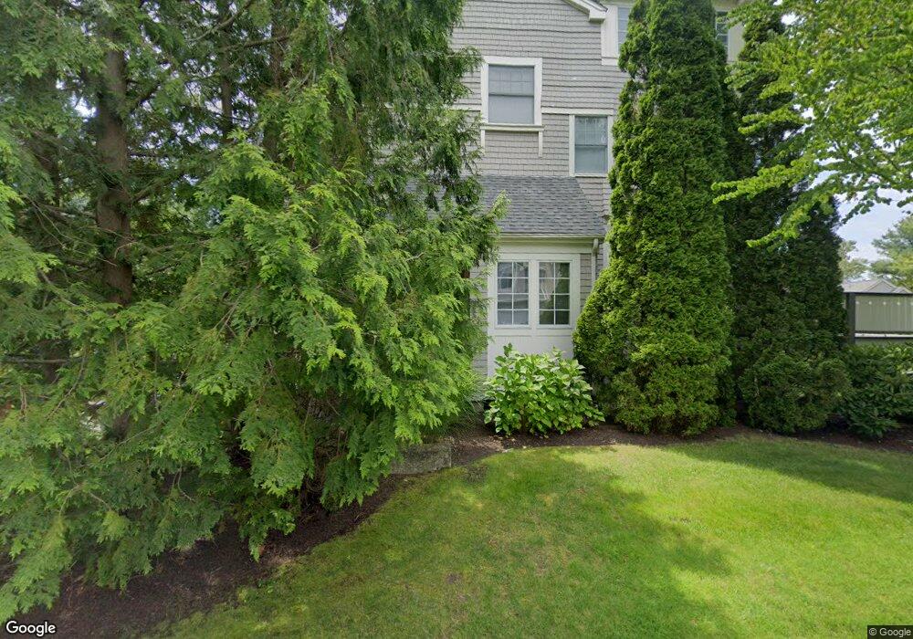 3 Oyster Point, Warren, RI 02885 - photo 1