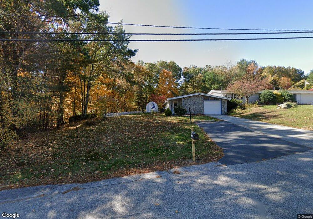 4 Johns Dr unit B, Hooksett, NH 03106 - photo 1