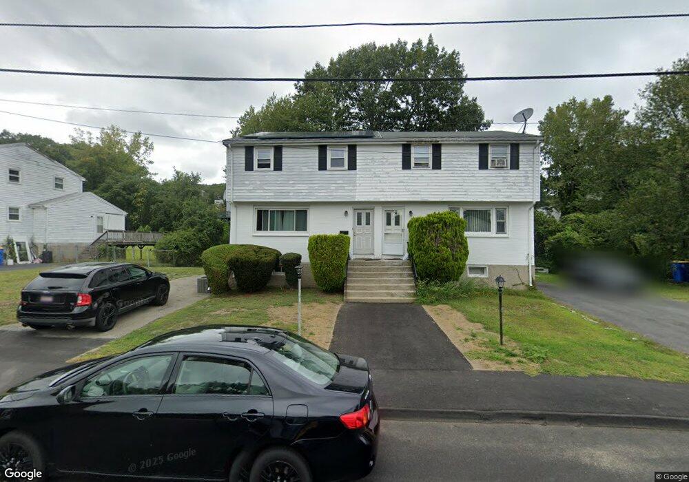 14 Blakely Cir, Randolph, MA 02368 - photo 1