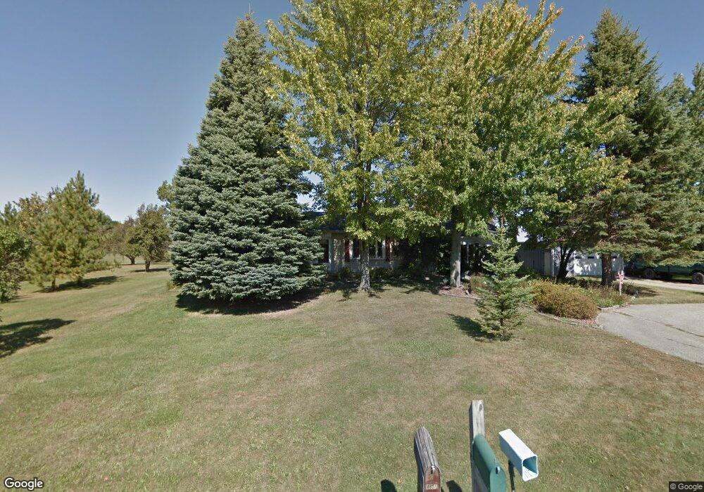 8851 W Tuscola Rd, Frankenmuth, MI 48734 - photo 1