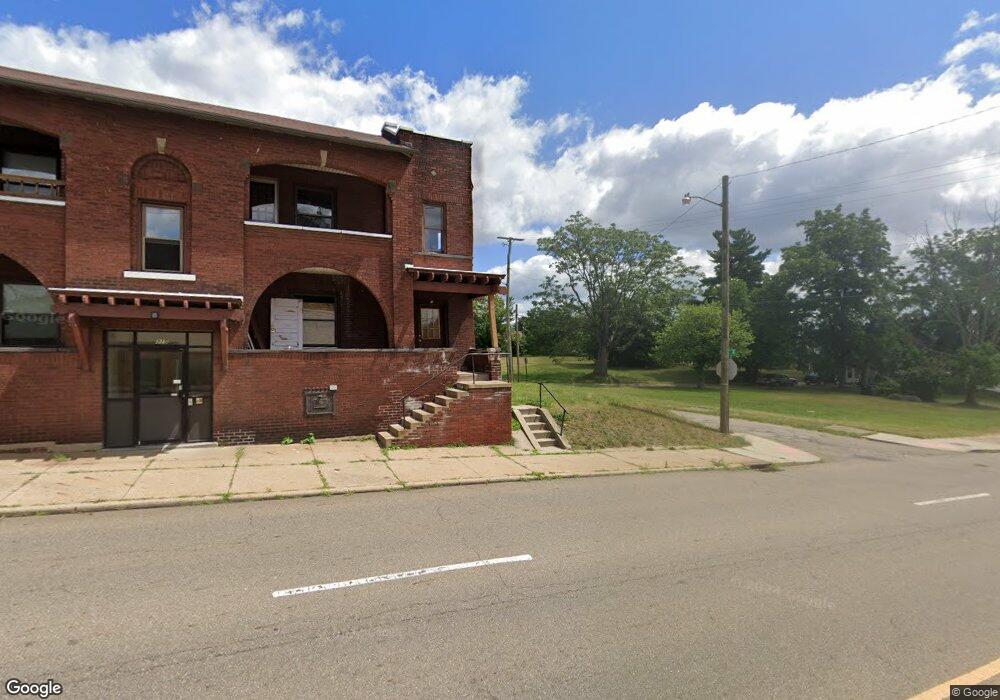 315 9th St NE, Canton, OH 44704 - photo 1