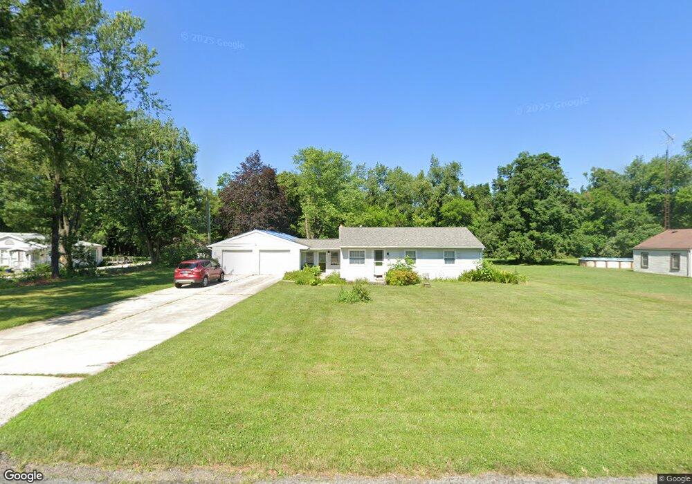 51733 Chestnut Rd, Granger, IN 46530 - photo 1