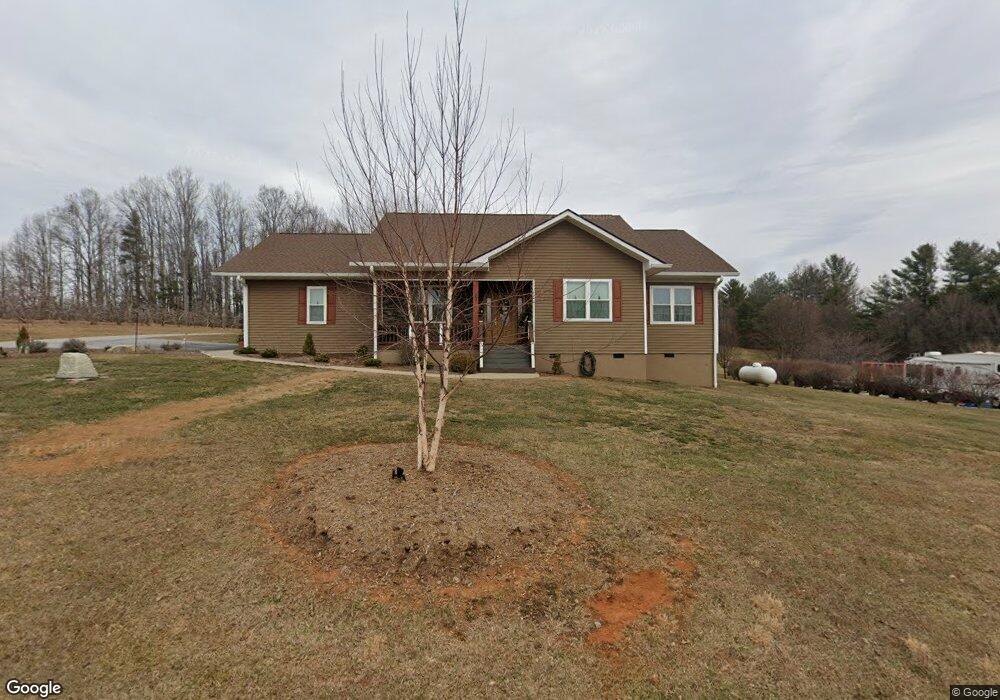 17 Song Sparrow Ln, Hendersonville, NC 28792 - photo 1