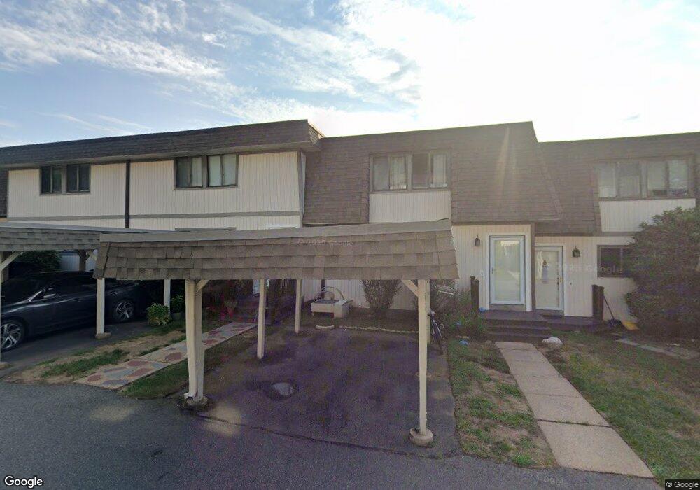 148 E Grayling Ln, Suffield, CT 06078 - photo 1