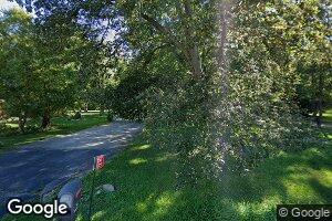 1029 West Dr, South Elgin, IL 60177