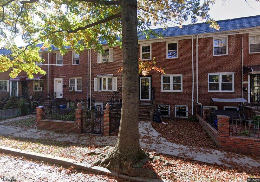 11018 172nd St, Jamaica, NY 11433 - photo 1