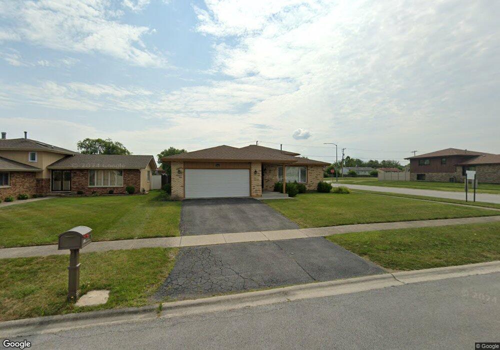 17661 Oakwood Ave, Country Club Hills, IL 60478 - photo 1