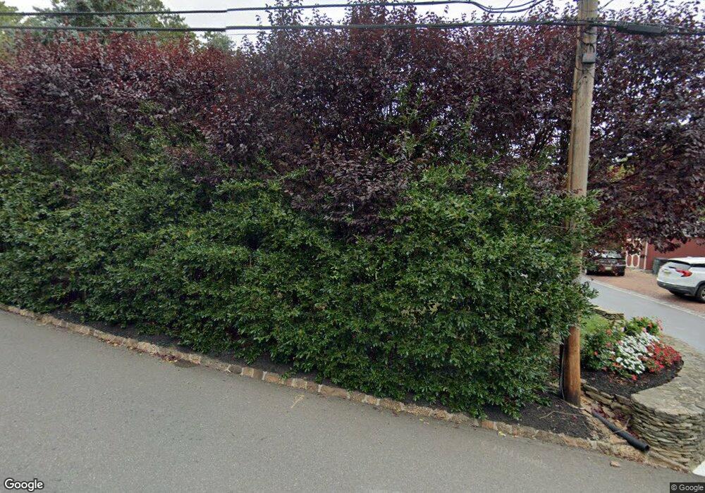 5 Lawrie Rd, Atlantic Highlands, NJ 07716 - photo 1