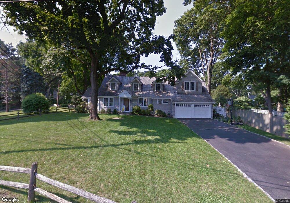 6 Otter Trail, Westport, CT 06880 - photo 1