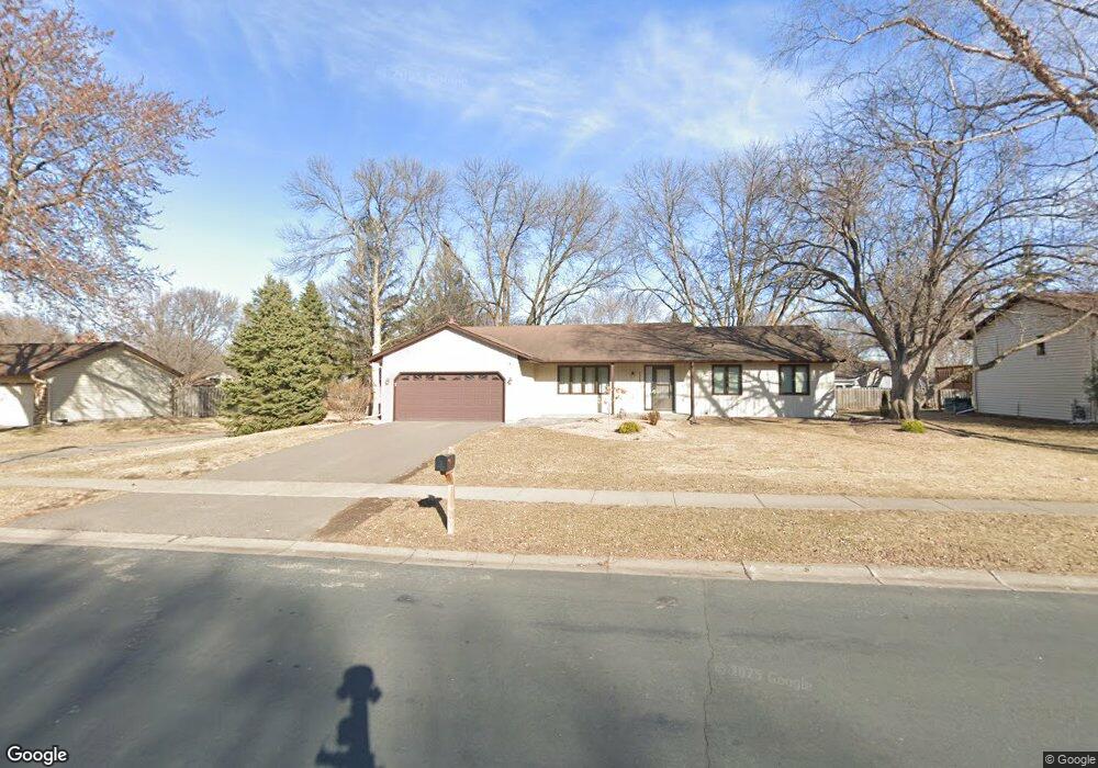 10400 Nathan Ln N, Maple Grove, MN 55369 - photo 1