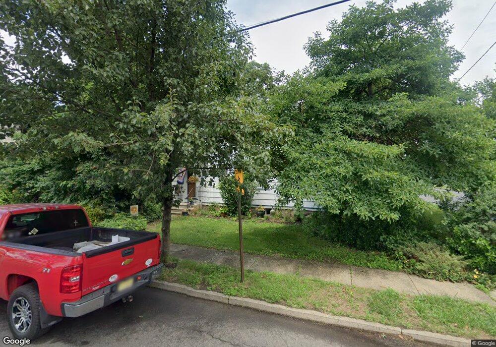 719 Taylor St, Riverside, NJ 08075 - photo 1