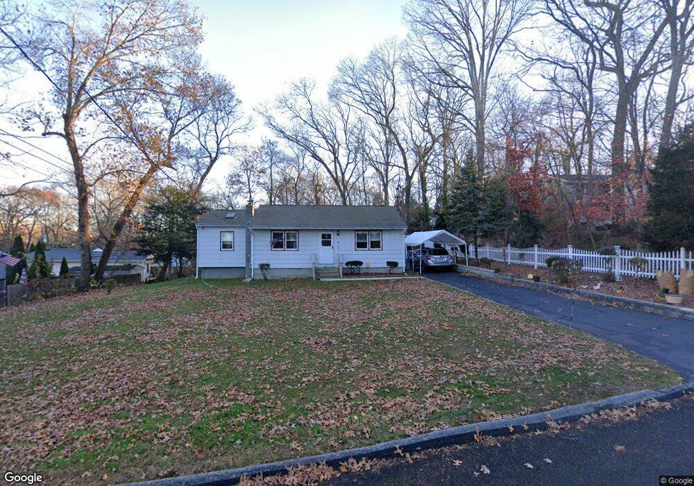 5 Anchorage Rd, Niantic, CT 06357 - photo 1