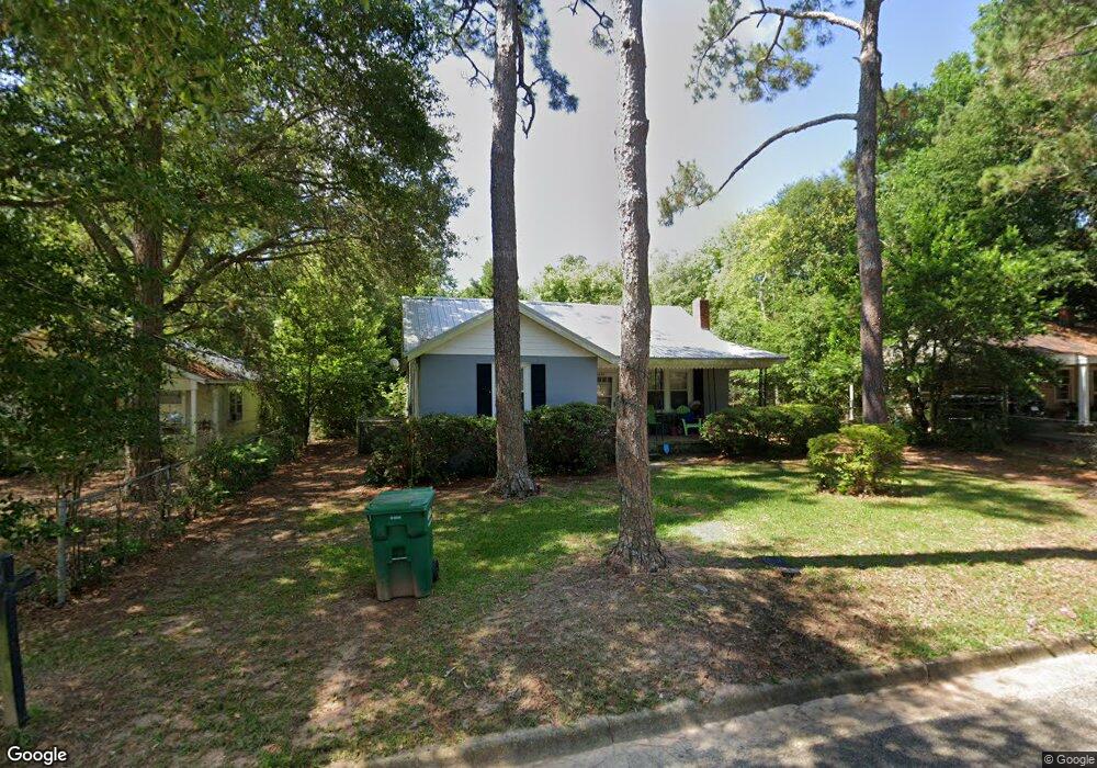 1122 Gillespie Ave, Albany, GA 31707 - photo 1