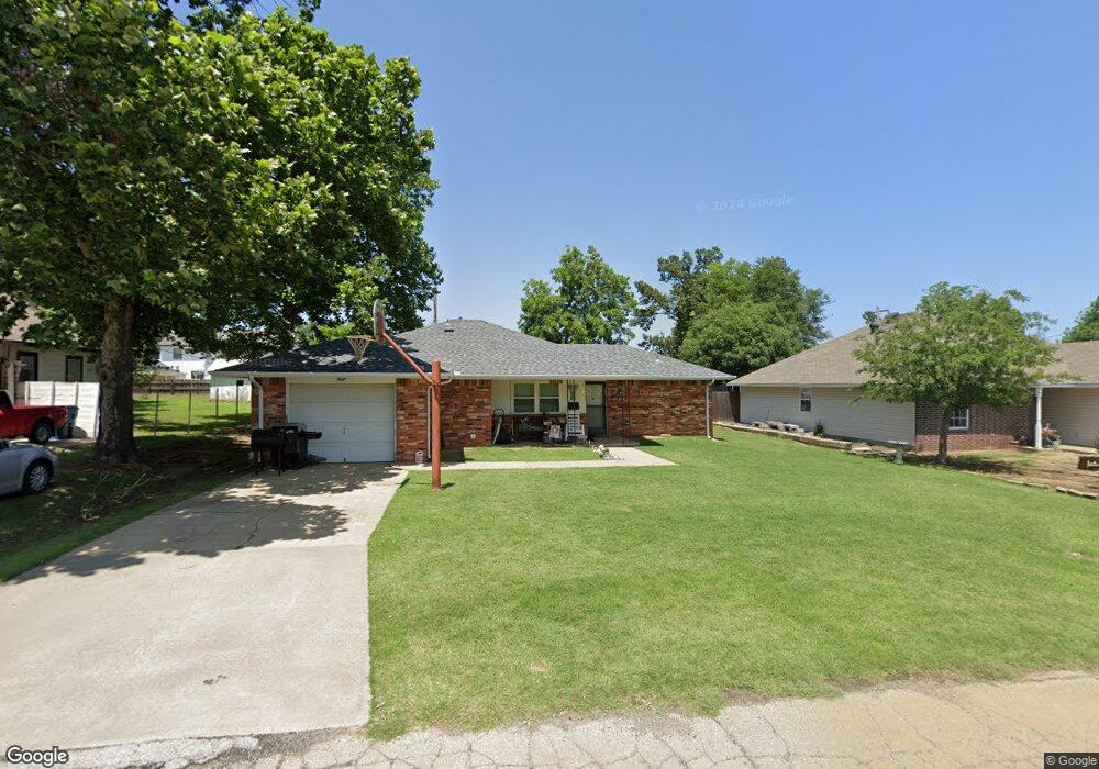 1110 E 5th St, Cushing, OK 74023 - photo 1