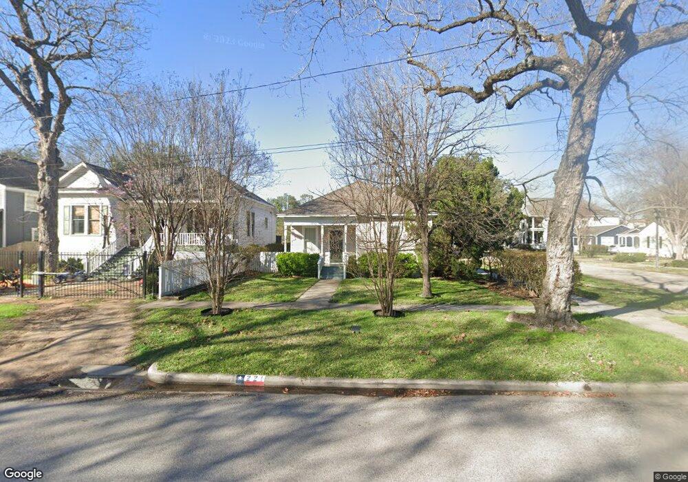 221 E 22nd St, Houston, TX 77008 - photo 1