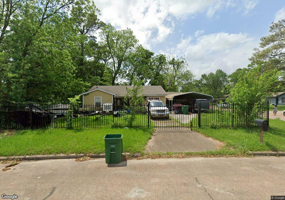 9905 Woodwick St, Houston, TX 77016 - photo 1