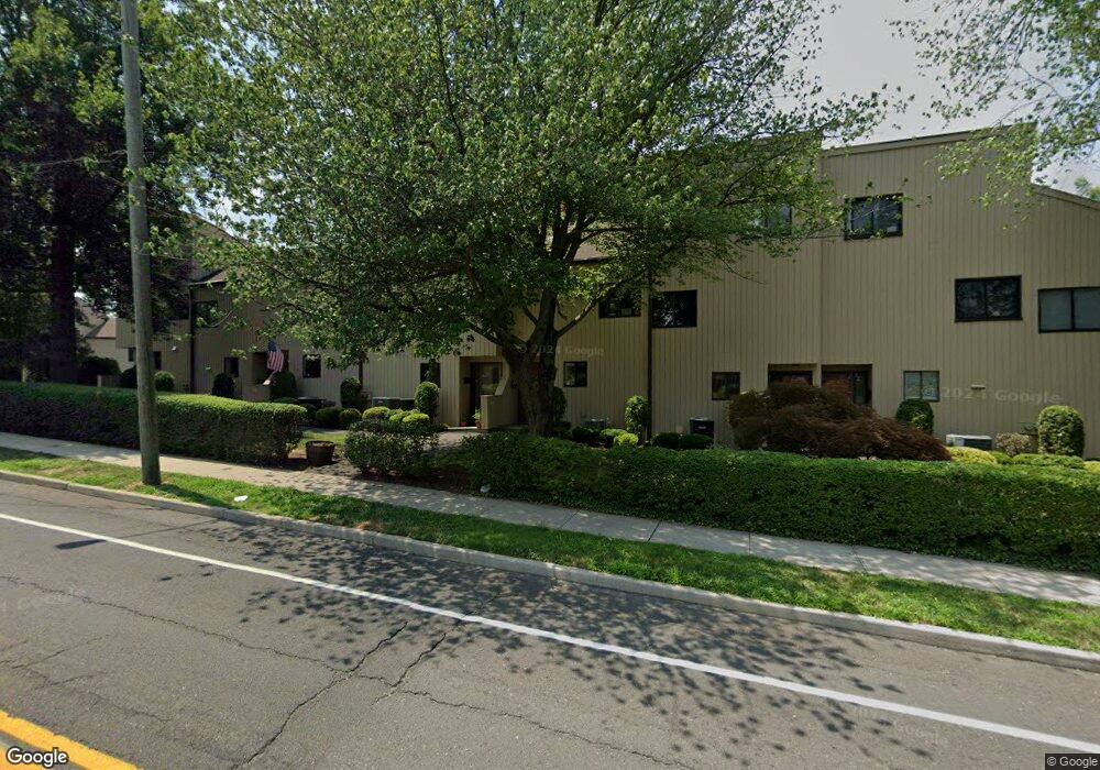 100 Hope St unit 4, Stamford, CT 06906 - photo 1