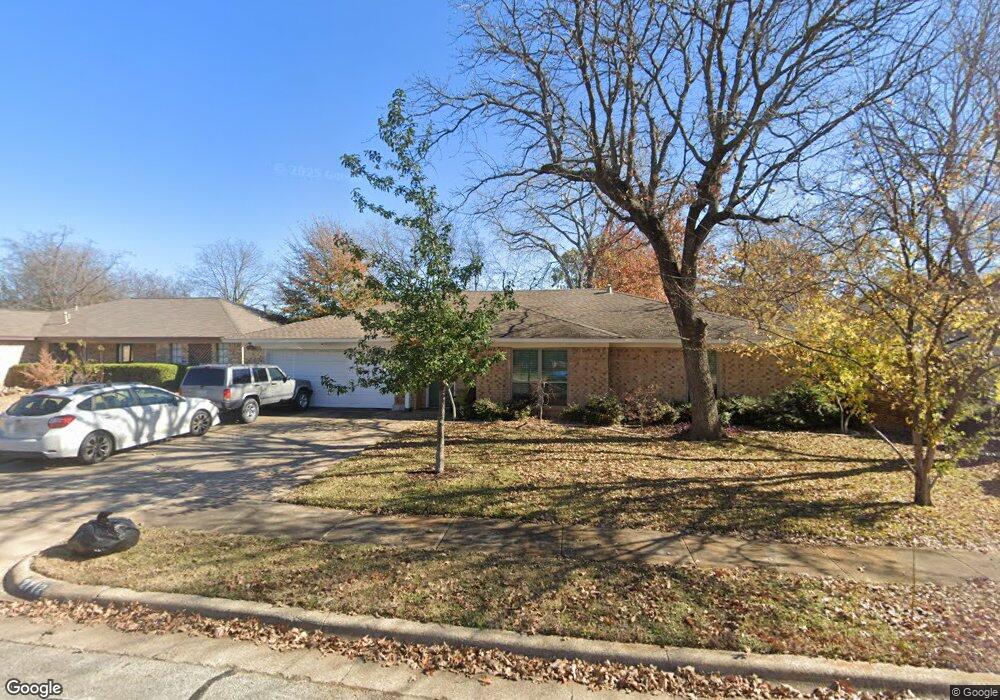 2712 Meadow Green, Bedford, TX 76021 - photo 1
