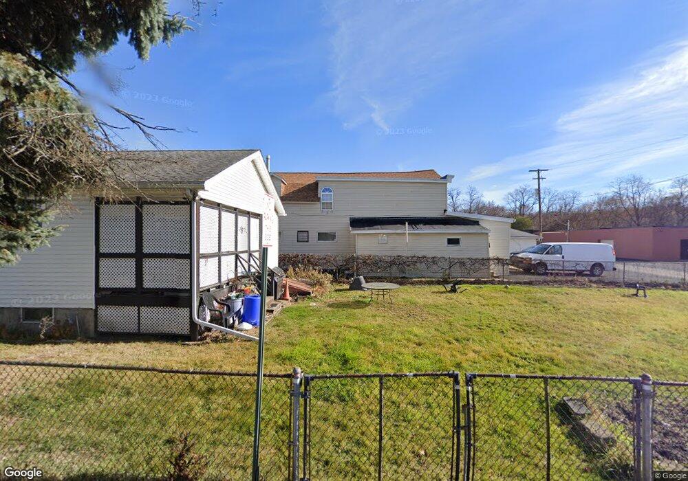 34 Fear St, Pittston, PA 18640 - photo 1