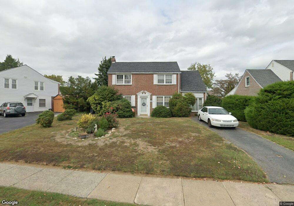 2427 N Greenhill Rd, Broomall, PA 19008 - photo 1