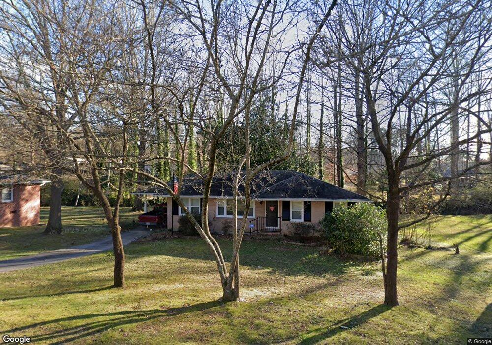 902 Pinehill Dr SE, Smyrna, GA 30080 - photo 1