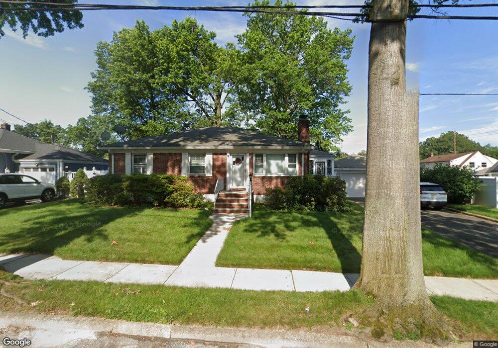 94 N Vivyen St, Bergenfield, NJ 07621 - photo 1