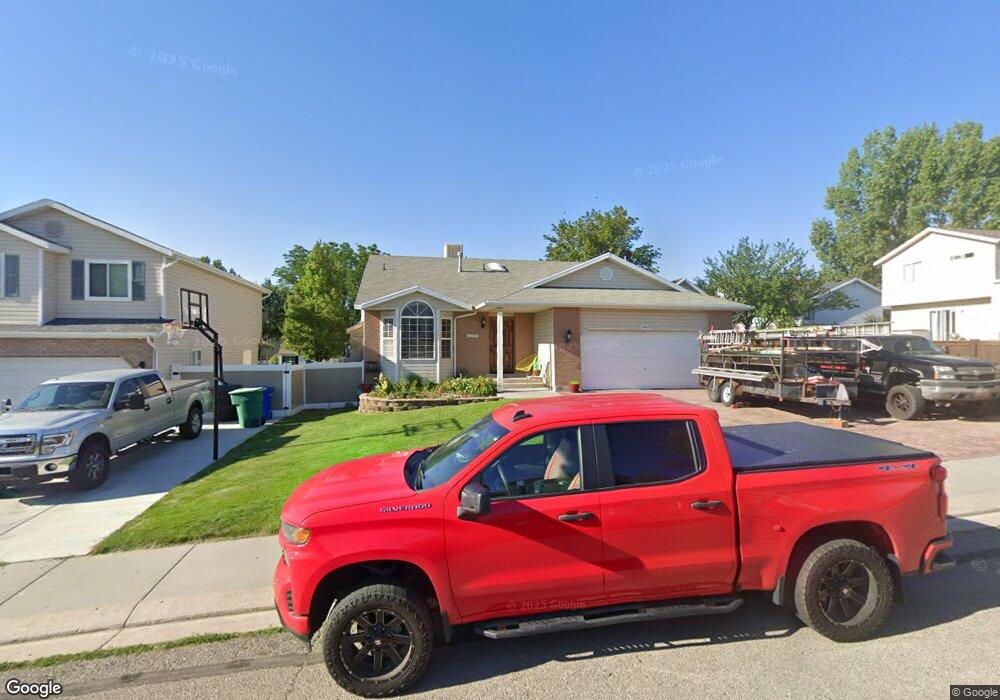 5495 W Starflower Way, West Jordan, UT 84081 - photo 1