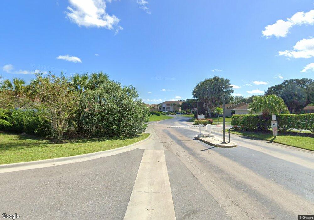 6213 S Mirror Lake Dr unit D, Sebastian, FL 32958 - photo 1