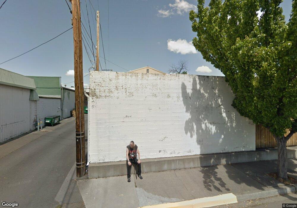 803 Walnut Ave, Klamath Falls, OR 97601 - photo 1