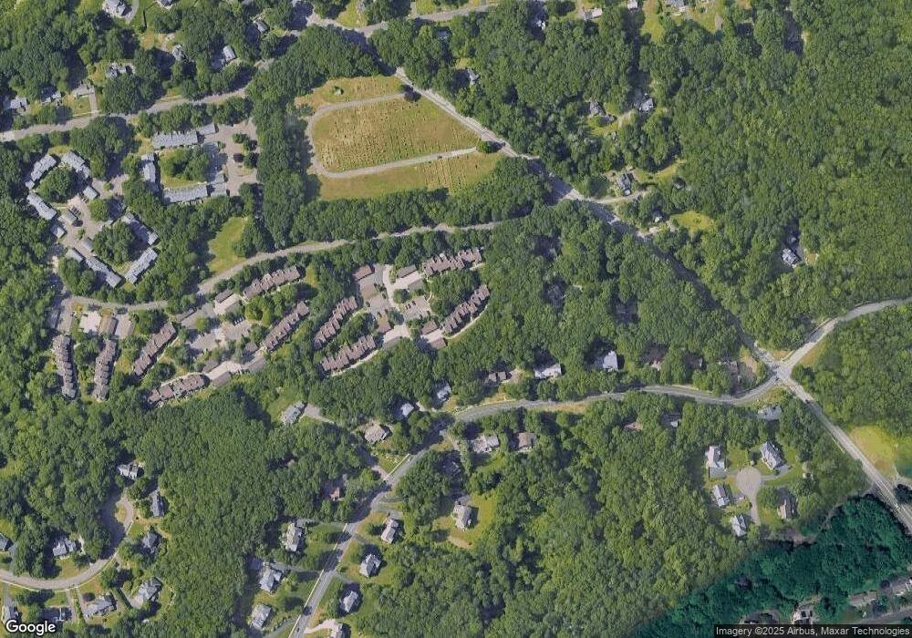 300 Conestoga Way, Glastonbury, CT 06033 - photo 1