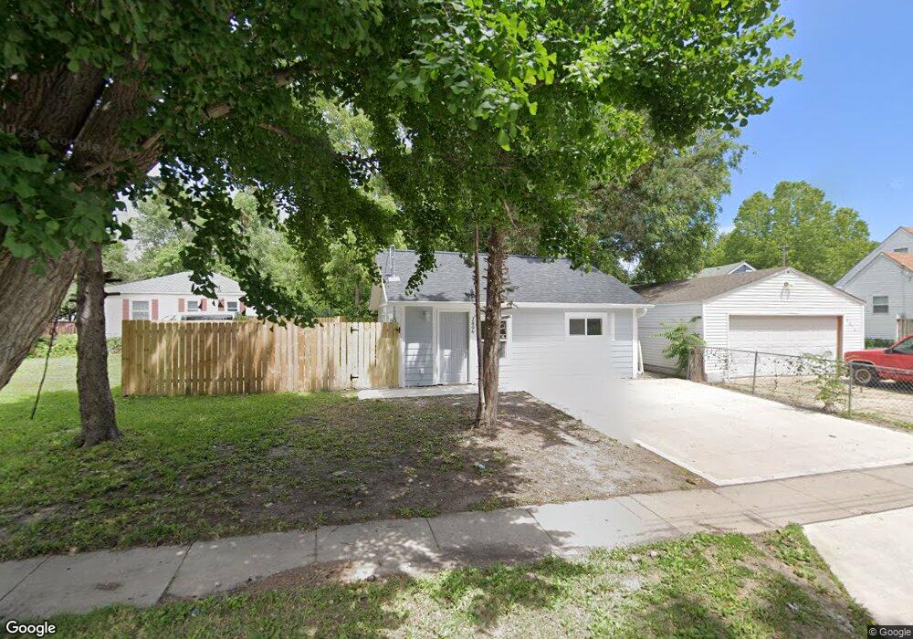 2806 Maple St, Des Moines, IA 50317 - photo 1