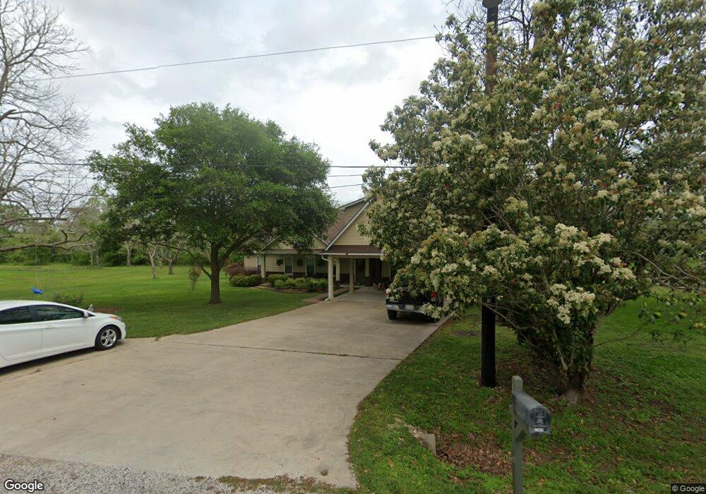 61 San Jacinto St, Bay City, TX 77414 - photo 1