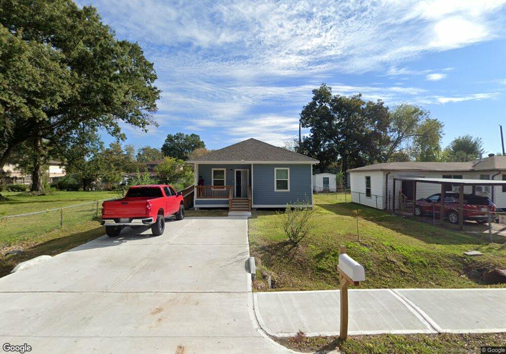 6818 Covington Dr, Houston, TX 77091 - photo 1