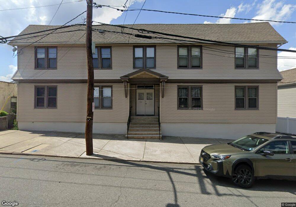 511 Chase Ave unit 2S (Left), Lyndhurst, NJ 07071 - photo 1