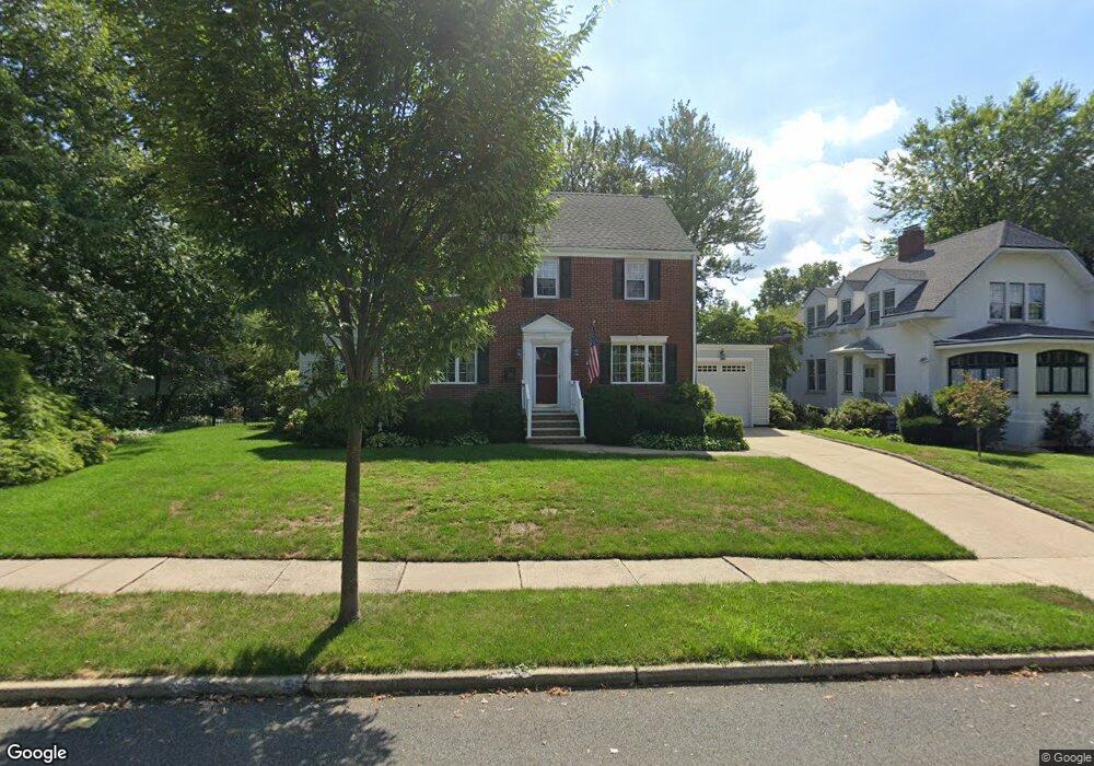 137 Webb Ave, River Edge, NJ 07661 - photo 1